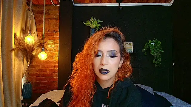 sahra taylor  online show from May 24, 2026, 2:22 pm