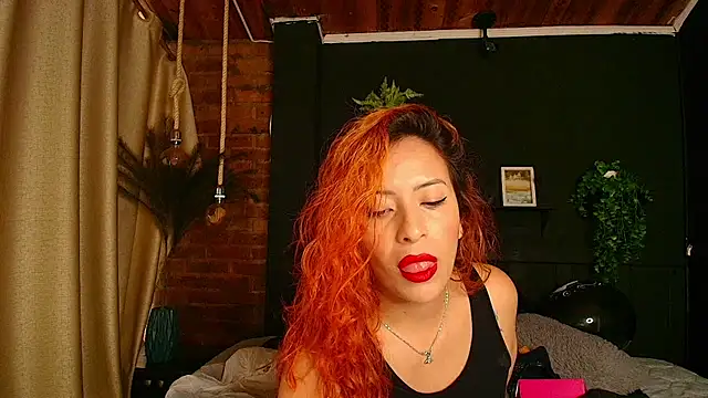 sahra taylor  online show from June 17, 2026, 1:34 pm