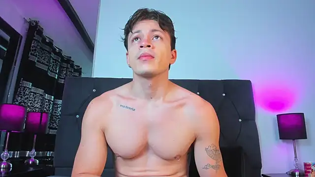 Angel Cuervo online show from June 12, 2026, 12:48 pm