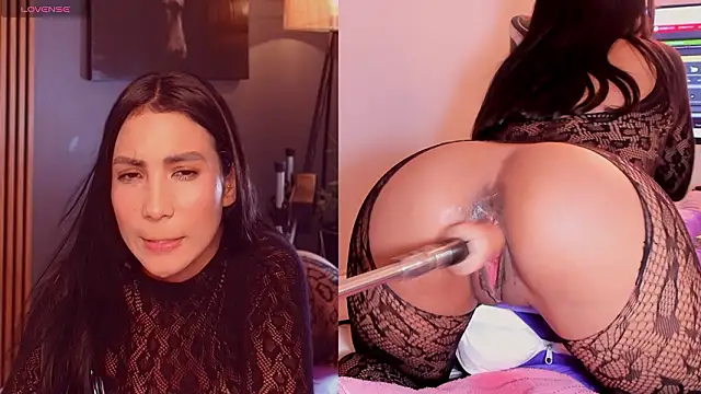 Kinky Mindy  online show from February 1, 2026, 8:29 pm