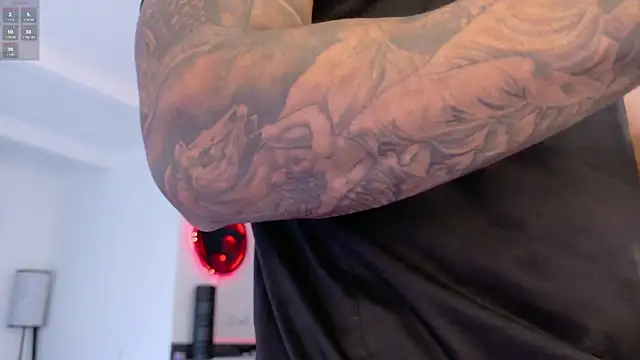 tony muscle online show from November 3, 2025, 10:10 pm