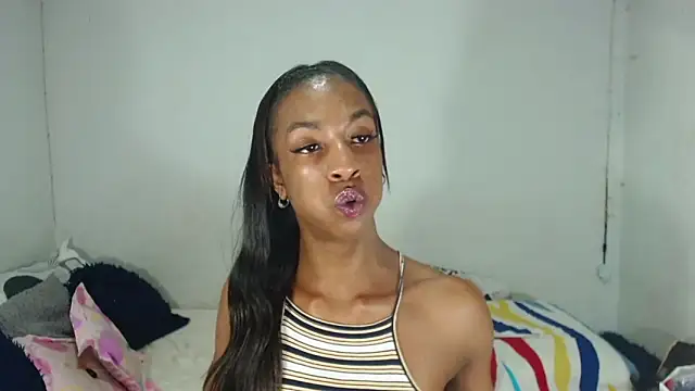 Snapshot of JessicaEbony chatting on October 21, 2025, 12:44 am JessicaEbony online show from October 21, 2025, 12:44 am