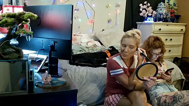 BluEyeGemini333 online show from September 29, 2025, 5:07 pm