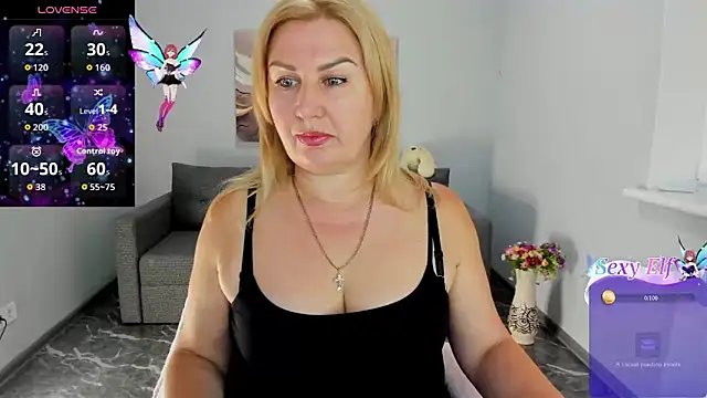 Snapshot of Lili_Crossi chatting on June 29, 2026, 6:19 am Lili Crossi online show from June 29, 2026, 6:19 am