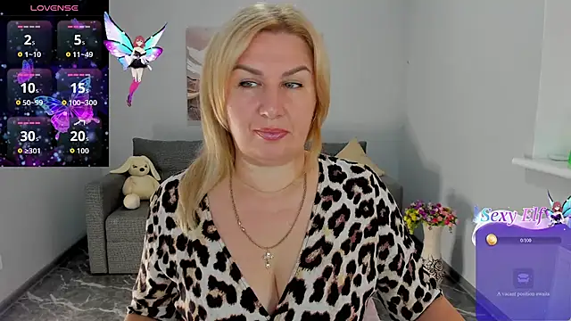 Snapshot of Lili_Crossi chatting on July 28, 2026, 5:58 am Lili Crossi online show from July 28, 2026, 5:58 am