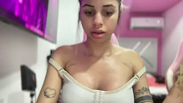 Snapshot of Susandolls chatting on January 9, 2026, 3:48 pm Susandolls online show from January 9, 2026, 3:48 pm