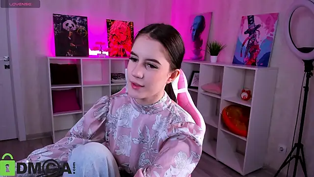 Snapshot of Tonya_Gray chatting on November 30, 2025, 1:09 am Tonya Gray online show from November 30, 2025, 1:09 am