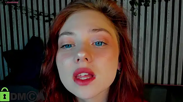 Snapshot of Miss_you_kiss chatting on December 20, 2025, 1:02 am Miss you kiss online show from December 20, 2025, 1:02 am