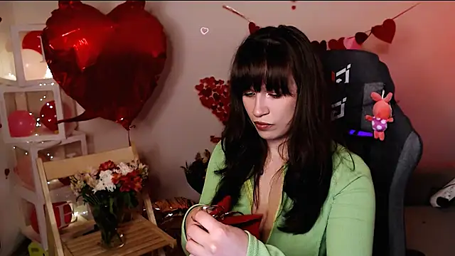 Snapshot of M_Sensual chatting on April 1, 2026, 9:45 pm M Sensual online show from April 1, 2026, 9:45 pm