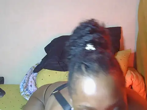 Snapshot of FreakySag_8888 chatting on September 14, 2025, 5:06 am FreakySag 8888 online show from September 14, 2025, 5:06 am