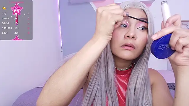 Snapshot of Missslunaa chatting on March 17, 2025, 7:04 pm Missslunaa online show from March 17, 2025, 7:04 pm