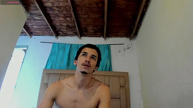 Snapshot of stepcouple_XXX chatting on May 26, 2026, 8:05 pm stepcouple XXX online show from May 26, 2026, 8:05 pm
