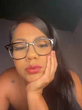 Snapshot of shaylin_brooke1 chatting on July 18, 2026, 10:13 pm shaylin brooke1 online show from July 18, 2026, 10:13 pm