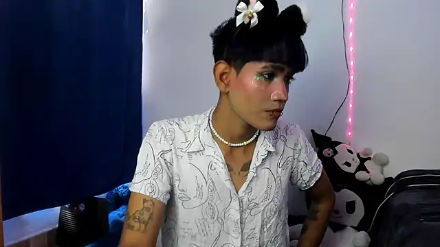 Snapshot of andrew_uwu_ chatting on October 7, 2025, 6:38 pm andrew uwu online show from October 7, 2025, 6:38 pm