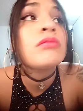 Snapshot of Pussycat_9999 chatting on January 25, 2025, 8:53 pm Pussycat 9999 online show from January 25, 2025, 8:53 pm