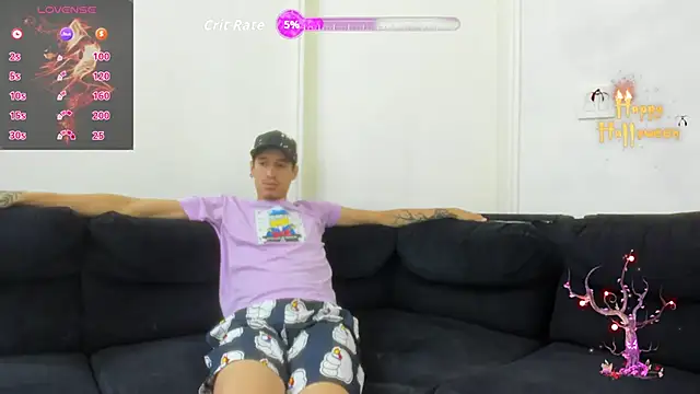 StrawwBoys online show from November 23, 2025, 10:37 am