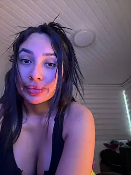 Anily Lovely online show from April 26, 2026, 6:49 pm