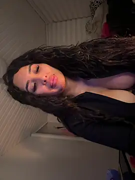 Anily Lovely online show from May 19, 2026, 12:16 am