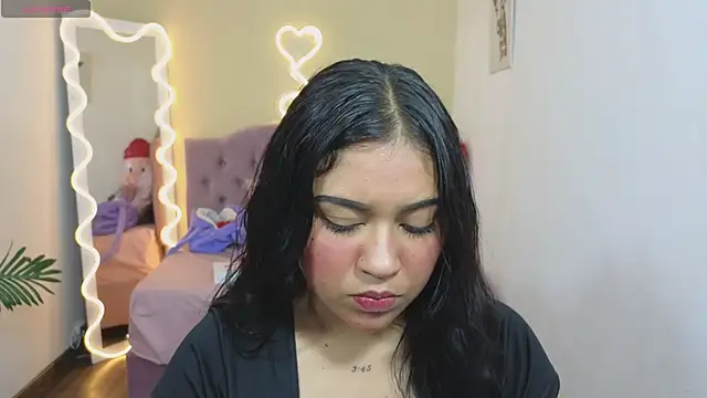 kendra tay online show from March 7, 2025, 3:19 am