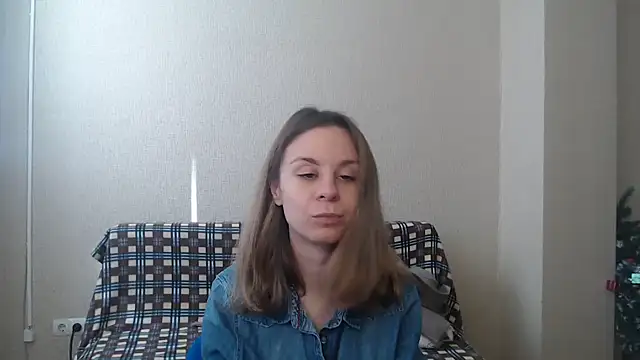 Alissa Joli online show from March 21, 2025, 9:56 am