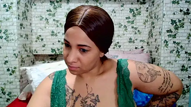 Indian candyXX online show from February 16, 2026, 7:43 pm