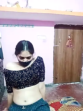 Snapshot of Cute-Simmi chatting on December 17, 2024, 6:35 am Cute-Simmi online show from December 17, 2024, 6:35 am