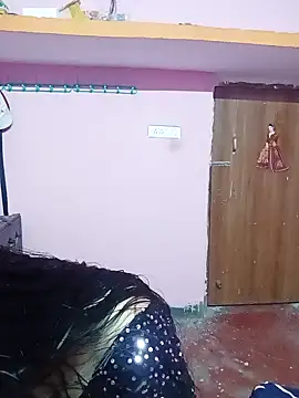 Snapshot of Cute-Simmi chatting on January 3, 2025, 10:31 am Cute-Simmi online show from January 3, 2025, 10:31 am