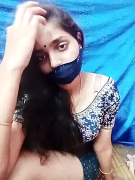 Snapshot of Cute-Simmi chatting on January 28, 2025, 3:25 pm Cute-Simmi online show from January 28, 2025, 3:25 pm