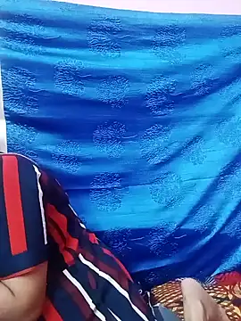 Snapshot of Cute-Simmi chatting on February 1, 2025, 6:40 pm Cute-Simmi online show from February 1, 2025, 6:40 pm