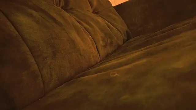 flatwhite0 online show from January 21, 2025, 7:28 pm