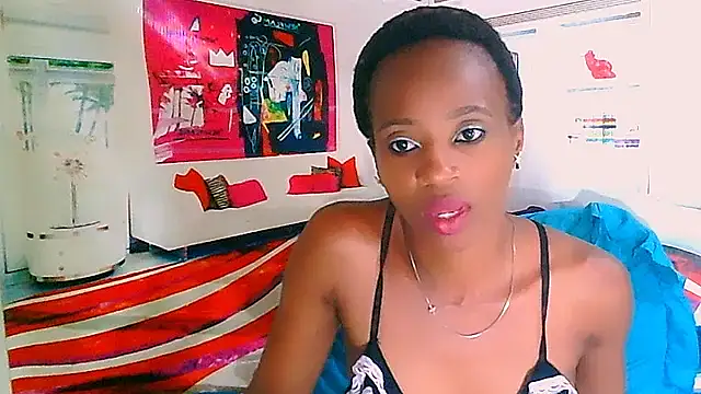 EbonyCreamy69 online show from December 28, 2024, 1:06 pm