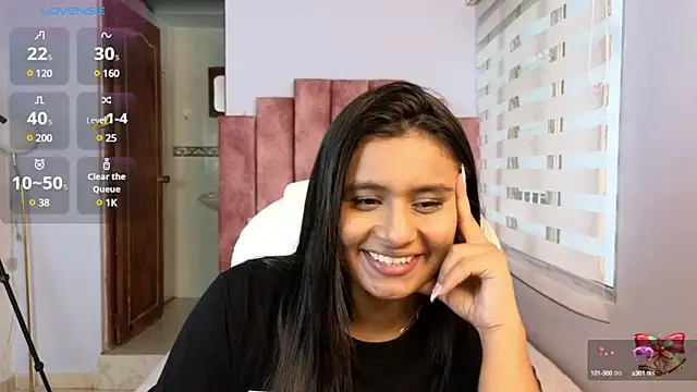 Snapshot of lou_rosse_ chatting on December 26, 2024, 9:15 pm lou rosse online show from December 26, 2024, 9:15 pm