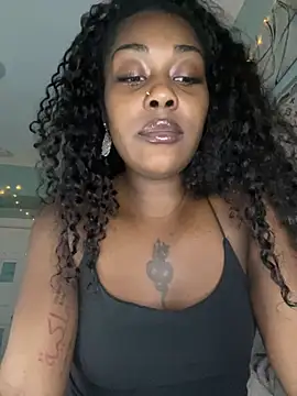 ebonycatlisaaaalime online show from June 1, 2026, 5:42 am
