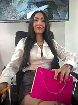 Snapshot of Amy_Kiitty_ chatting on July 28, 2026, 4:39 pm Amy Kiitty online show from July 28, 2026, 4:39 pm