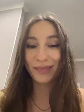 viviandaimond1 online show from December 30, 2024, 6:49 pm