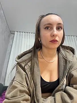 Snapshot of viviandaimond1 chatting on February 11, 2026, 7:30 pm viviandaimond1 online show from February 11, 2026, 7:30 pm