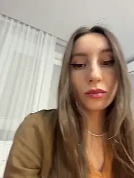 Snapshot of viviandaimond1 chatting on February 12, 2026, 7:42 pm viviandaimond1 online show from February 12, 2026, 7:42 pm