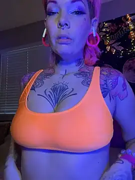 Snapshot of GoldieBakeman chatting on January 16, 2025, 12:55 am GoldieBakeman online show from January 16, 2025, 12:55 am