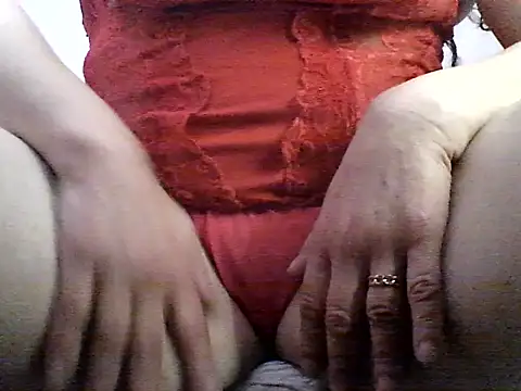 straichathot 08 online show from October 23, 2025, 6:28 pm