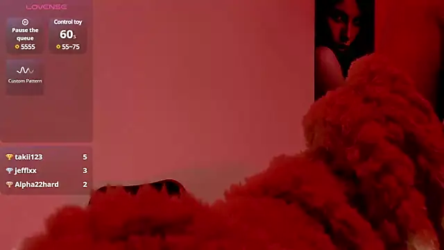 Snapshot of _Chartlotte chatting on February 13, 2025, 4:43 am Chartlotte online show from February 13, 2025, 4:43 am