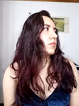 Snapshot of Emi_chik chatting on January 25, 2025, 3:40 am Emi chik online show from January 25, 2025, 3:40 am