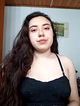 Snapshot of Emi_chik chatting on November 6, 2025, 11:55 am Emi chik online show from November 6, 2025, 11:55 am