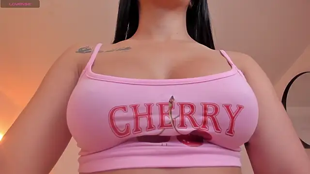 KatieNolan 1 online show from October 30, 2025, 12:28 pm