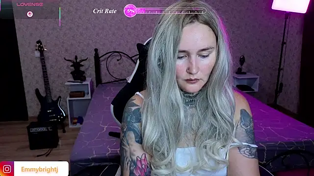 Emmybrightj  online show from August 6, 2026, 3:52 am