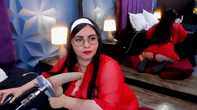 Snapshot of NicoleJonss chatting on May 7, 2026, 3:01 am NicoleJonss online show from May 7, 2026, 3:01 am