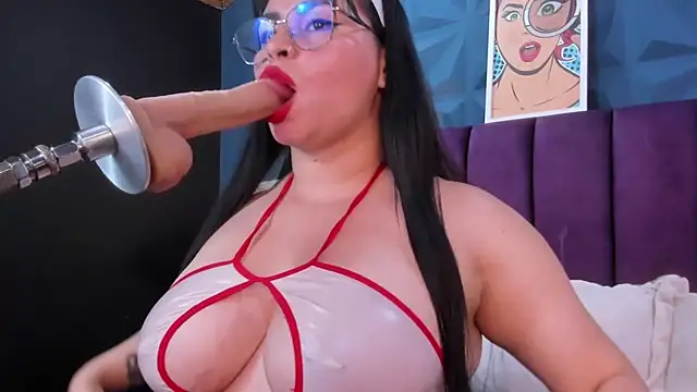 NicoleJonss online show from July 24, 2026, 3:26 am
