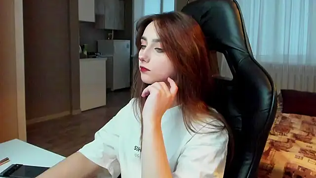 SilverDream online show from February 11, 2025, 4:44 am