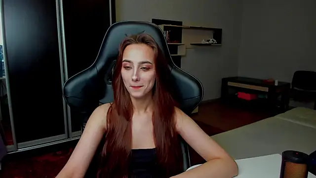 SilverDream online show from January 13, 2026, 2:33 pm