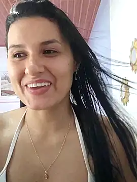 Snapshot of elena_jonees chatting on February 24, 2025, 9:52 pm elena jonees online show from February 24, 2025, 9:52 pm