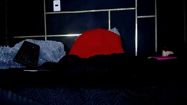 Snapshot of NYX1126 chatting on February 25, 2025, 4:00 pm NYX1126 online show from February 25, 2025, 4:00 pm